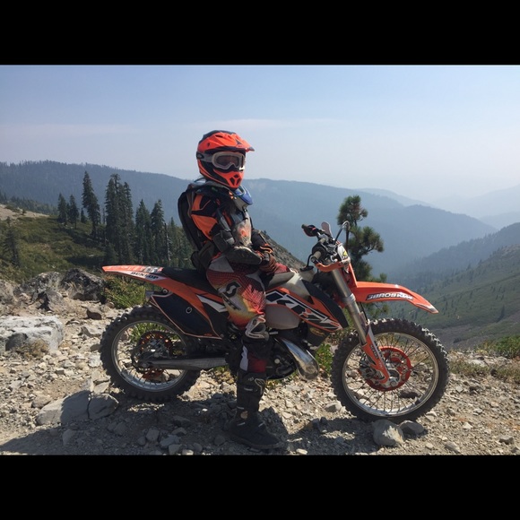 Meet your Posher, Jennifer - Picture 3 of 8